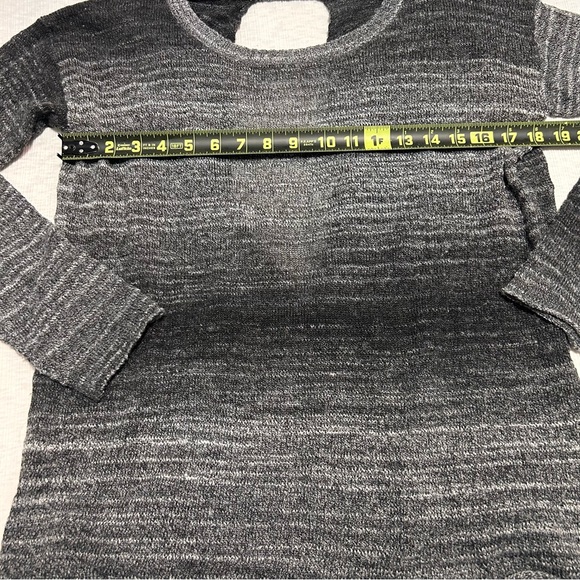 Prana Nightingale Women's Open Cross Back Ombre Gray Black White Sweater S Small - Picture 6 of 6